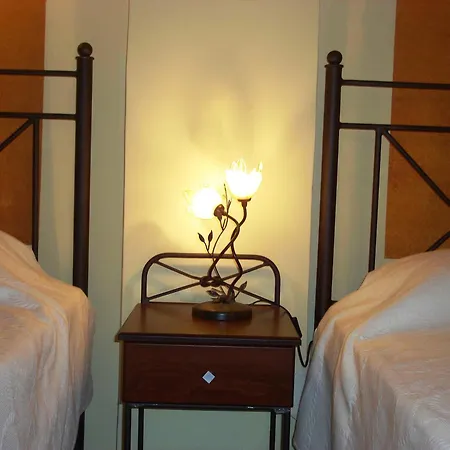 Ferienwohnung Heliofili Finikounda Zimmer foto